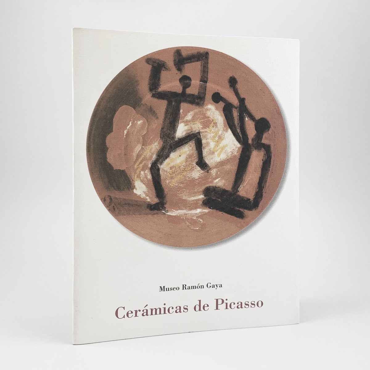 RosaObra's tweet photo. Diseño editorial para los catálogos de distintas exposiciones realizadas en el Museo Ramón Gaya de Murcia. 

#diseñoeditorial #editorialdesign #diseñográfico #graphicdesign #museoramóngaya #picasso #museo #murcia #diseñomurcia #estudiorosadelaobra #diseño #design https://t.co/lgzZONSBby