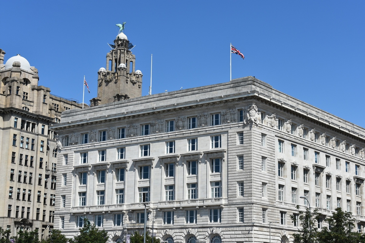 The Cunard Building was constructed from 1913-16 as the head offices for the Cunard Steamship Company. Designed by Willink and Thickness with Arthur Davies, the Cunard building is built from Portland stone and features six storeys.