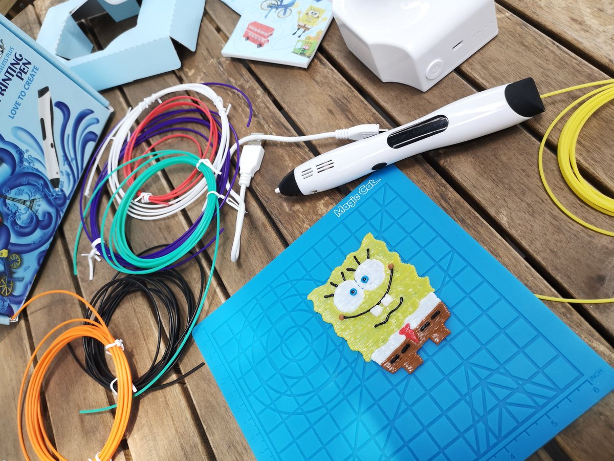 MagicCa13342457's tweet photo. Wireless 3d pen is more convenient to take out😀  https://t.co/RDdVexG28z #3dpen #magiccat #3dprinting #kidsgift #diy https://t.co/dmWNe81Vnf