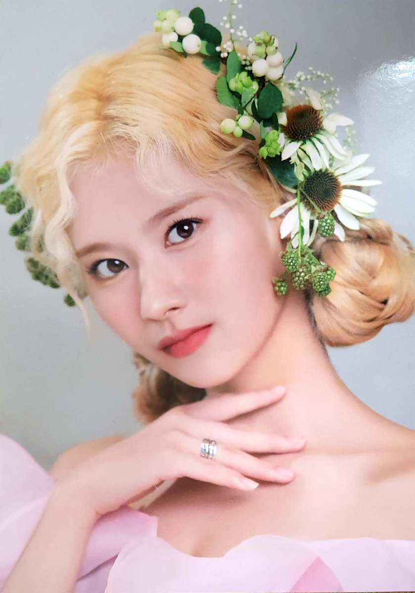 sidechaining's tweet image. Sana edit @JYPETWICE @JYPETWICE_JAPAN 💖🌸 // including source images to see before and after the edit

#sana #twiceedit #sanaedit #kpopedit #kpopmanips #kpopmanip #twicesana #sanatwice #사나