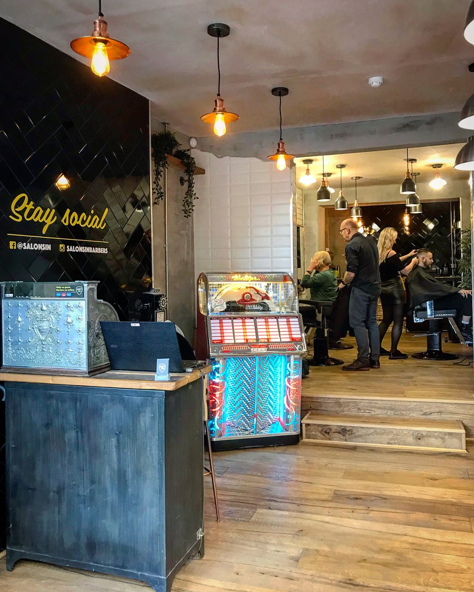 jaamed's tweet photo. Salon Sin

Its been great to work with Salon Sin this year, helping to create their exterior and interior signage. Work included signage design, art direction, price lists, posters, tote bags, t-shirts and email flyer.

#design #salonsin #artdirection #signage #jayroerade #brand https://t.co/8ZraNR05p5