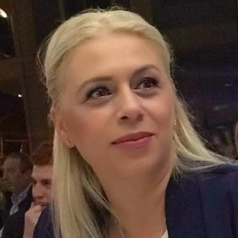 Uğradığı hain saldırı sonucu hayatını kaybeden AK Parti Rize Fındıklı İlçe Başkan Yardımcısı #GamzePala'ya Allah'tan rahmet, yakınlarına  başsağlığı diliyorum. Mekanı cennet olsun.