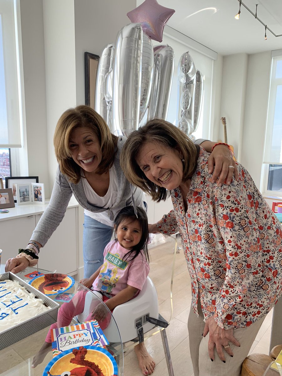 Hoda Kotb tweet media