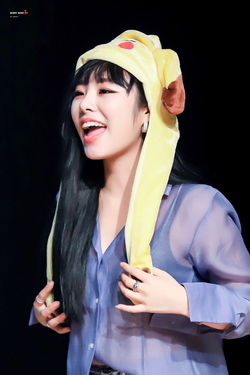 berrywine417's tweet photo. 💙❤️💭

#하_생일걸_휘인아_생일축하해
#ArtistWheeinDay https://t.co/xplmXAlZVJ