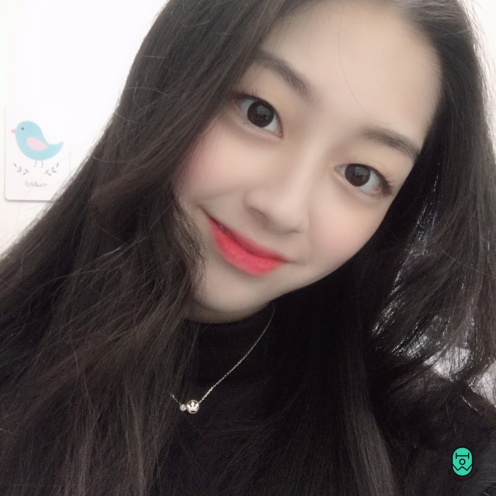 HOWZ_2020's tweet photo. [HOWZ-PIC]

안녕하세요!
하우엔터테인먼트 연습생 
이하은이라고 합니다.

제가 이번에 처음으로! 
여러분께 인사를 드리게 됐는데요

설렘이 큰 만큼 
많이 떨리기도 하지만
처음의 마음 잊지 않고 
여러분 만나는 날까지
열심히 노력하겠습니다.

많이 관심 가져주시고 응원해주세요. 감사합니다! https://t.co/DGTMKn7nG3