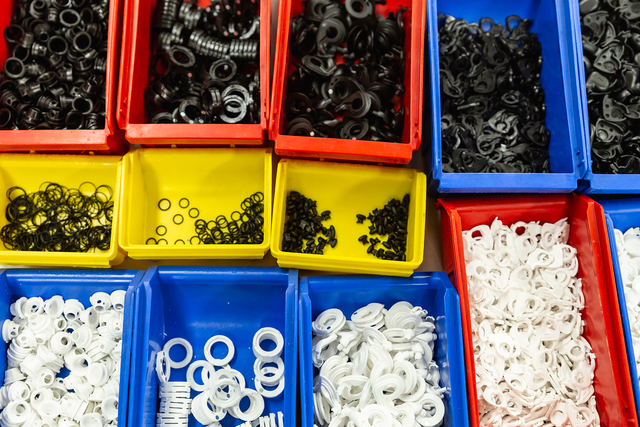 KnopsEar's tweet image. Previously, we had to manually sort the parts and see if all parts were correct. We have streamlined this process to make it a lot easier and time efficient. So, not only can make Knops cheaper now, we can also produce more and in the highest quality you expect from Knops.😃