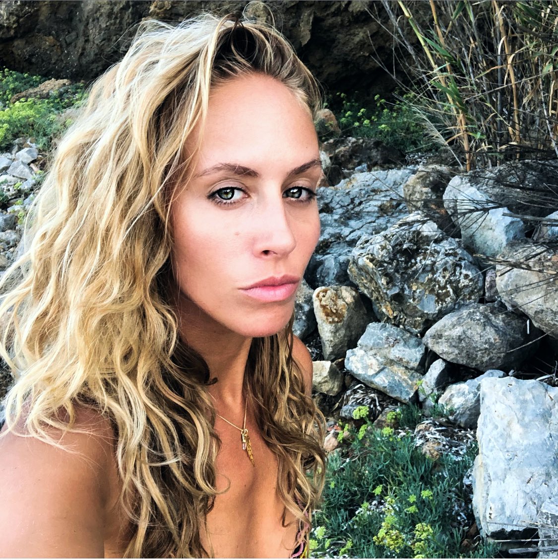 katx_music's tweet image. Resting beach face #ibizamemories  #lightarmy