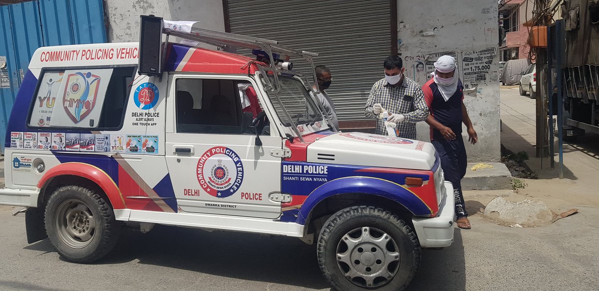 FoundationLadli's tweet photo. Second Activitt With the Support of @DCPDwarka for Distribution of #BabyMilkPowder #Lactogen #PersonalHygieneKits &amp; #OneMonthRation for 100 Females by @PetronetLNGLtd at #DurgaVihar Dwarka
@CPDelhi @LtGovDelhi @NITIAayog @PMOIndia https://t.co/licEnzJWPL