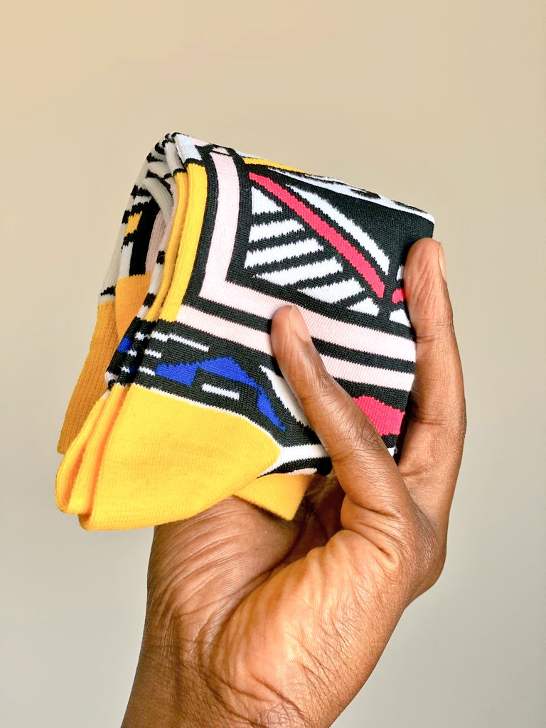 smccollection's tweet image. What has Ceega done now? #CeegaMustFall

Anyways let me mind my own hokoso.  Guys please support my tiny business,  I'll never turn against you 😍😍😍. We'll together foreeever. 

smccollection.com to place order for these hot socks.