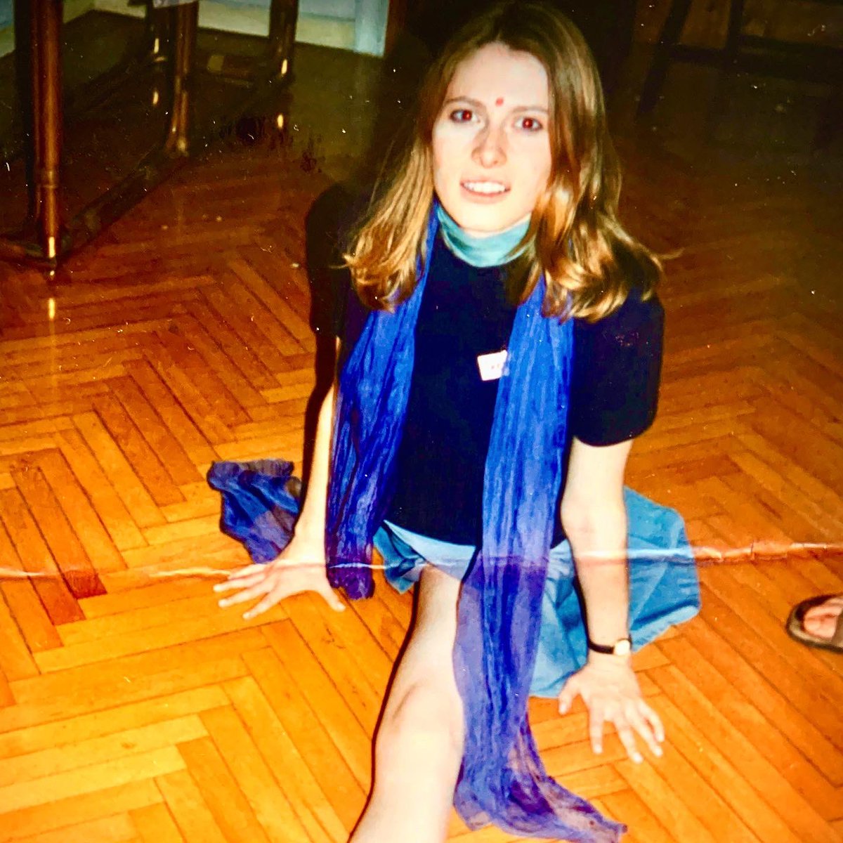rosfurness's tweet photo. Thankfully, I quit getting utterly wasted and performing ridiculous party tricks years ago ... #MeAt20 #MeAt45 https://t.co/f769wtMvb2