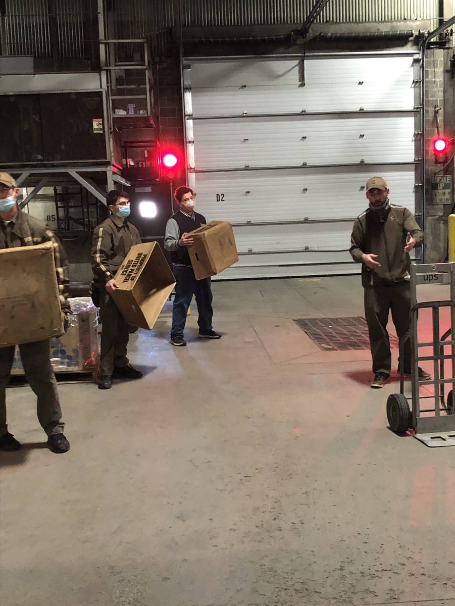 syrnorthsafety's tweet photo. Syracuse North CHSP co-chair demonstrates the 8 keys to a proper lifting/lowering and how to load your handcart, to under one year drivers. All drivers were then asked to perform the 8 keys individually. @safetyfirstNED #NED8keys https://t.co/HzYZehBMNd