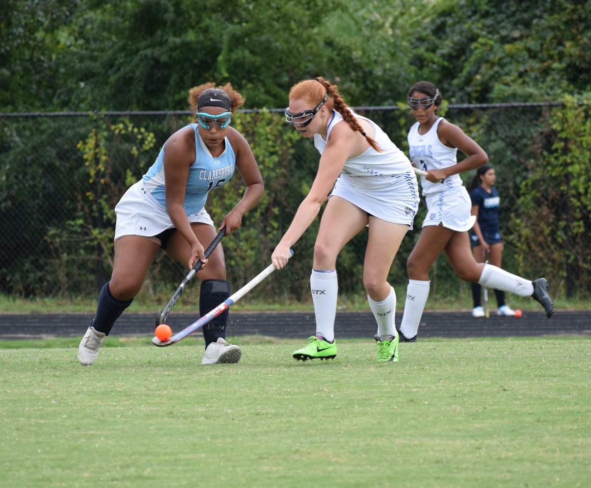 BlakeAthletics's tweet photo. Today's featured @blakeclass2020 Spring senior athlete is Alexia Amick! Alexia is a 4 year @JHBlakeSoftball player as well as a member of the @Blake_FH team. She will be majoring in communications at Palm Beach Atlantic University. @PBAUniversity https://t.co/OOb5irvjvA