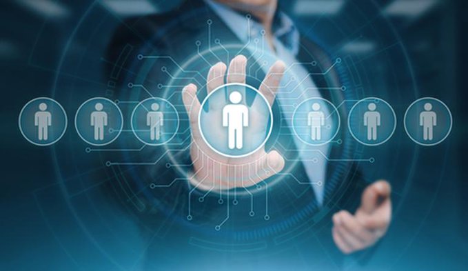 3 orientations sur la Data Marketing Industrie suite #COVID19  : 
-  de prospection + de travail sur les clients/CRM)
+ accélération transition numérique (8 M salariés y sont)
- de promos + d'humain + services
bit.ly/2RNhdyp