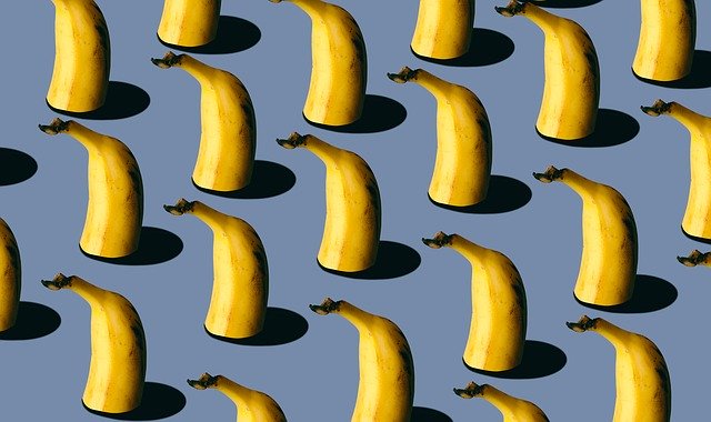 #ICYMI we have a solution to stop you from going bananas with all the extra sugar in #BananaBread! 🥳

You can make #teeth-friendly '#IceCream' with just one ingredient - 

deltadentalins.com/oral_health/ba…