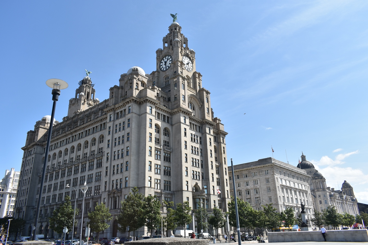 The Royal Liver Assurance, founded in 1850 established this head office in Liverpool between 1908-11.This was the first large scale building in the world to be constructed using a ferro-concrete frame and steel beams to carry the weight of the outer walls and the floors.