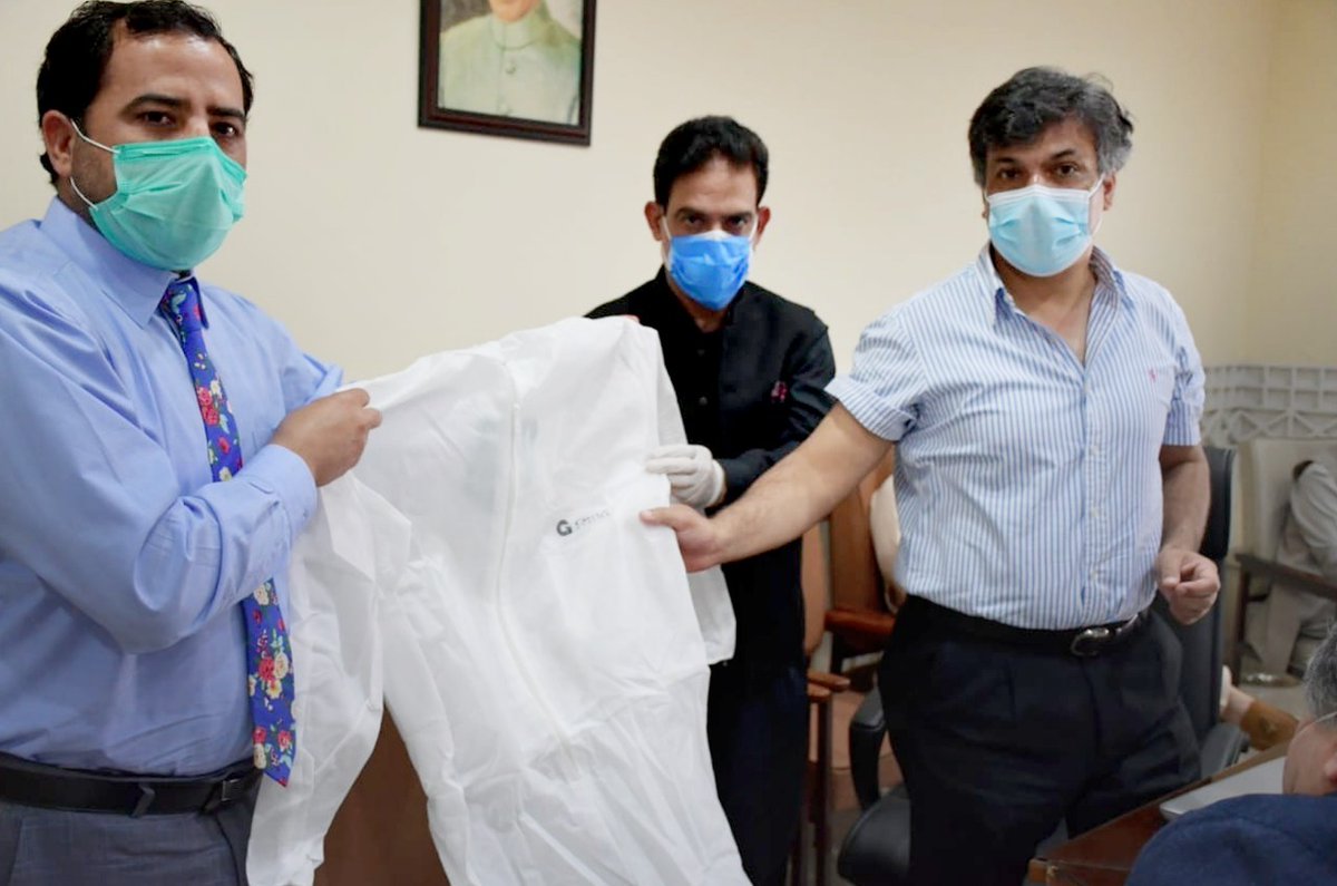 sameetriz's tweet photo. Distribution of Personal protective equipments by @GetzPharmaIntl

Lets us all appreciate the efforts of Getz Pharma in contributing to fight Corona Virus! 🙌
#GetzPharmaFightsCorona https://t.co/bADHnitll2