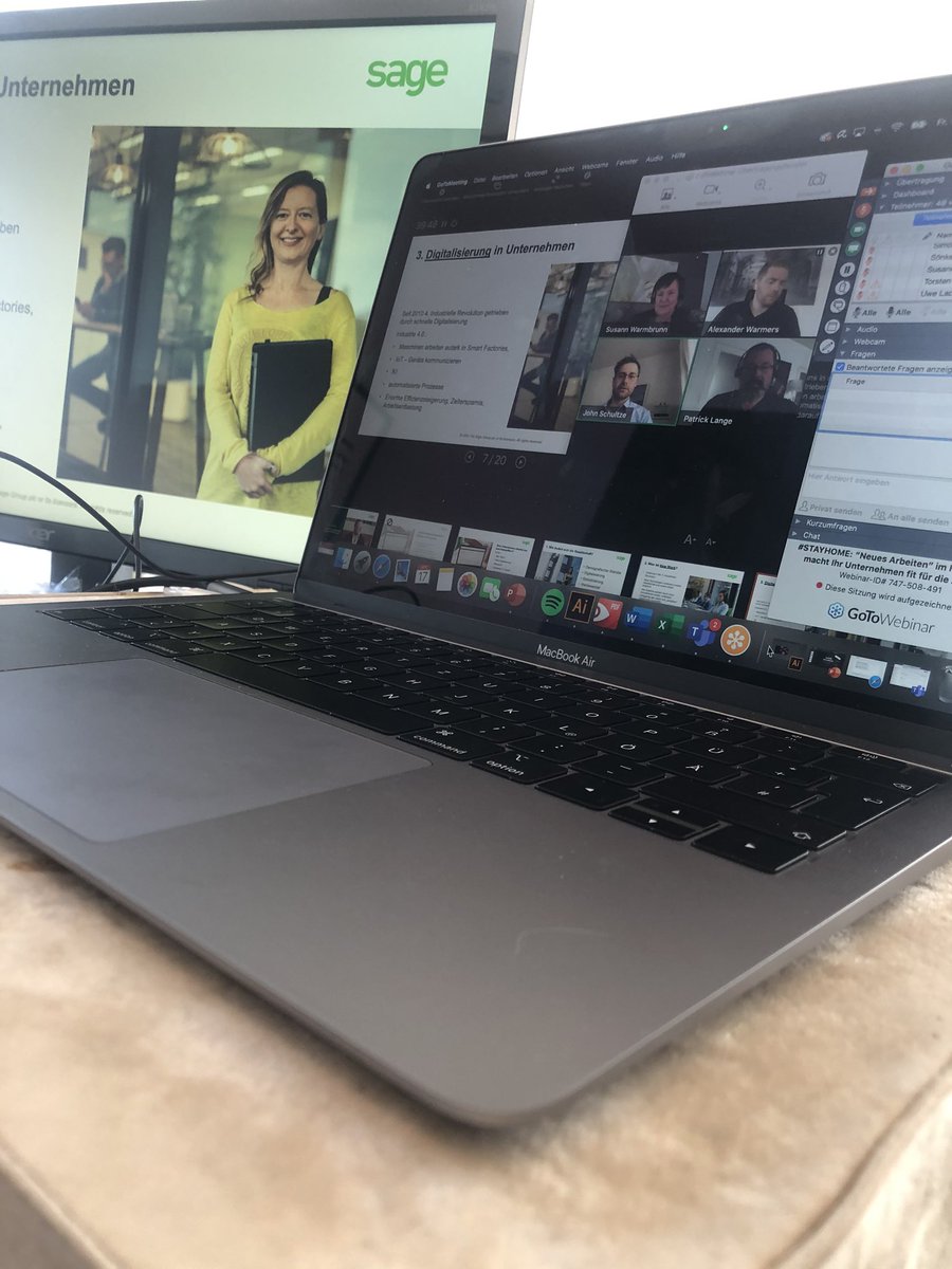 AWarmers's tweet photo. Heute der erste Webcast der neuen Reihe #StayForACoffee ☕️ Danke fürs zuhören und mitmachen! Nächste Woche geht es weiter 👌🏻@schultze_john @patricklangeffm @SageGermany #LifeatSage https://t.co/KIbkuTjWXo