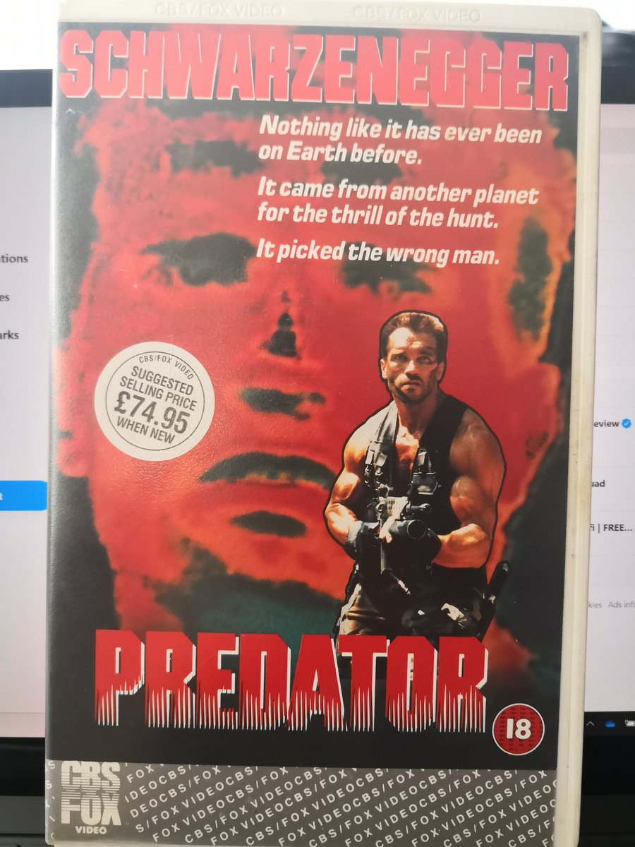 MartinkSimms's tweet photo. Now watching #predator #exrental #vhs #video #bigbox #arnoldschwarzenegger #cbsfox https://t.co/HMiKYj0vYU