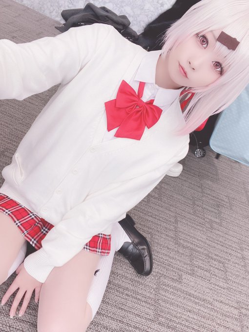 コスプレイヤーりさこのTwitter画像24