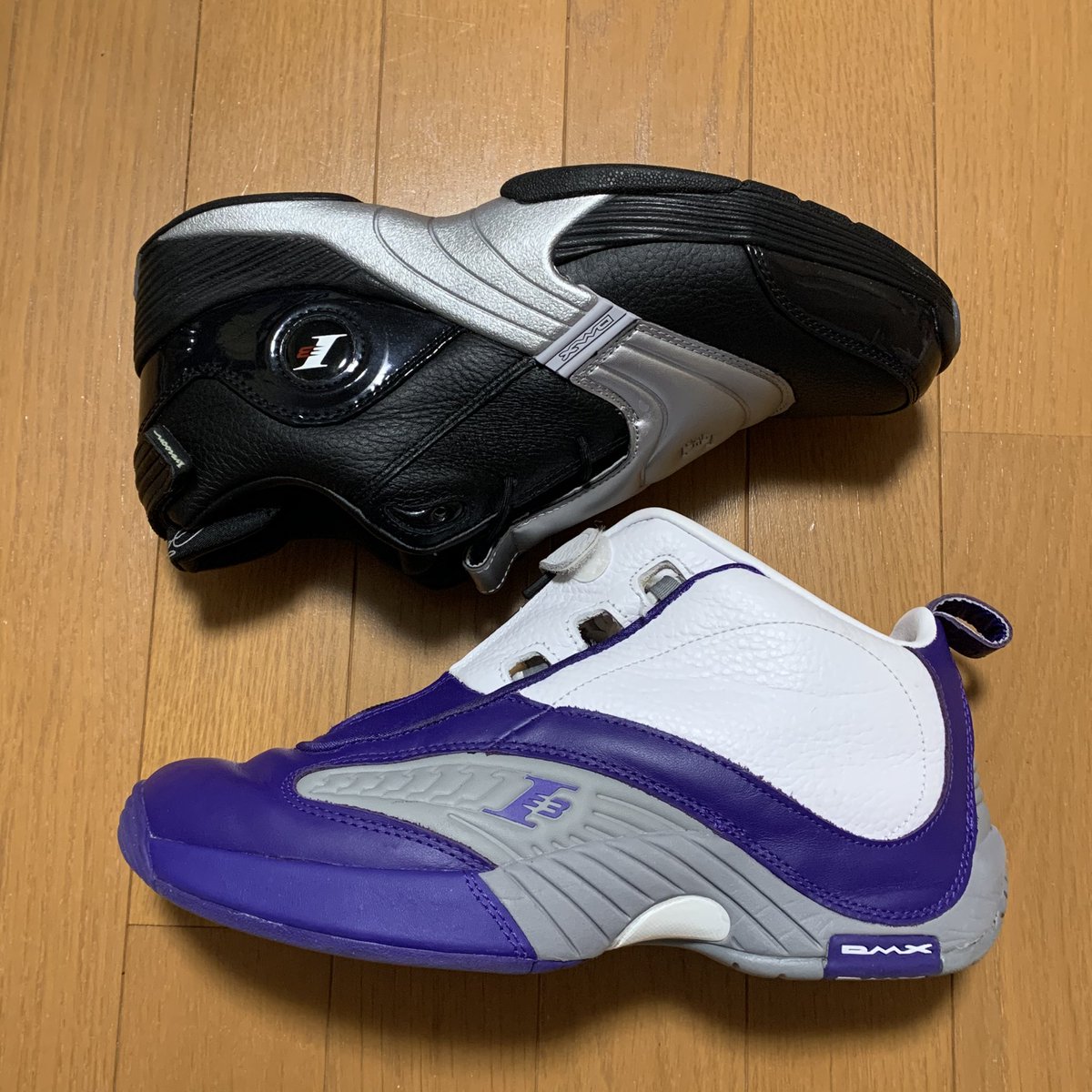 ASTERKICKS's tweet photo. クッションの変化等考えるとフルサイズダウンでも良かったかな🤔
調整出来なくはないけど。
#Question は最近買ってないけどハーフで良い…はず。
#Reebok #Answer4 #Answer5 #AnswerIV #AnswerV #アンサー4 #アンサー5 #リーボック #バッシュ #バスケ #クエスチョン https://t.co/zCg3Yxgp0V