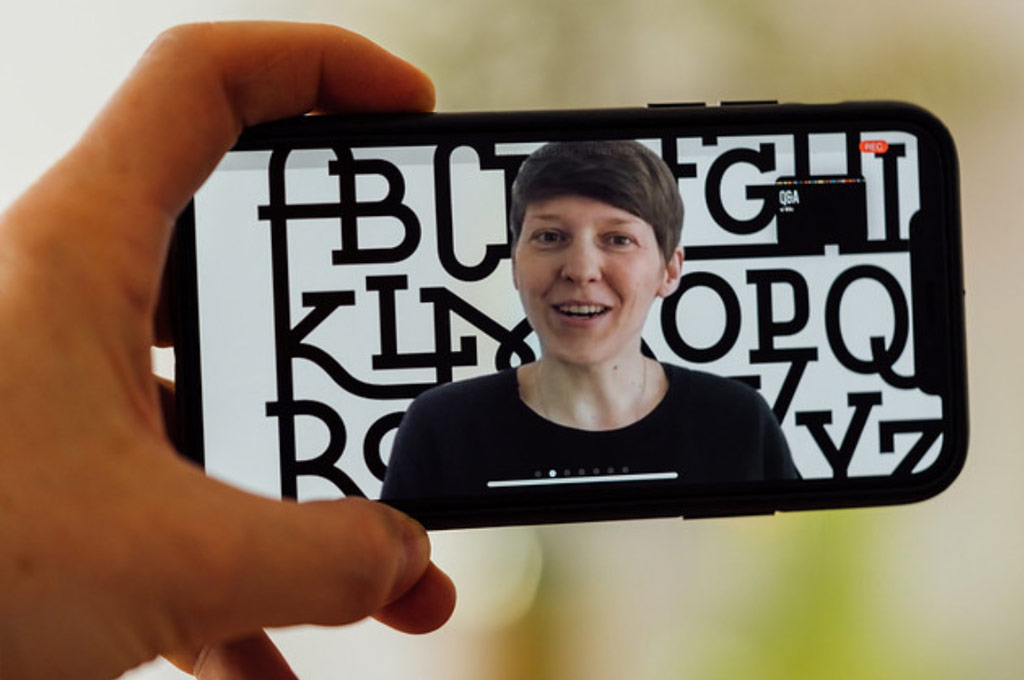 Berlin_CM's tweet image. Unbelievable: @normanposselt photographed our 1st #cmber online event with the same emotional touch as our physical meetings. Take a look at the album ... #CMPurpose #CreativeMornings flickr.com/photos/berlin_…