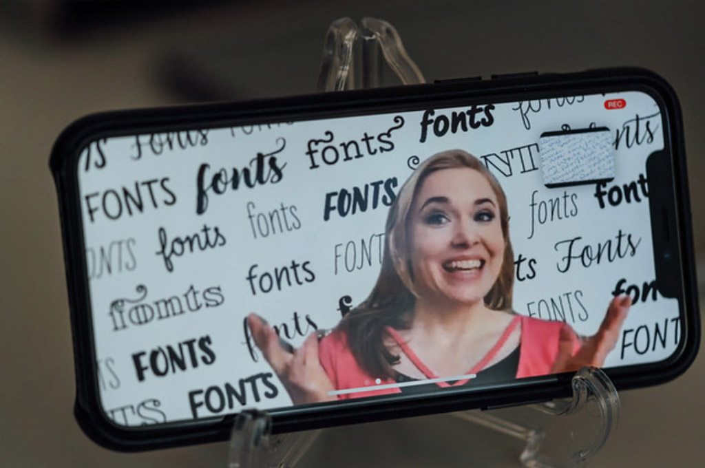 Berlin_CM's tweet image. Unbelievable: @normanposselt photographed our 1st #cmber online event with the same emotional touch as our physical meetings. Take a look at the album ... #CMPurpose #CreativeMornings flickr.com/photos/berlin_…