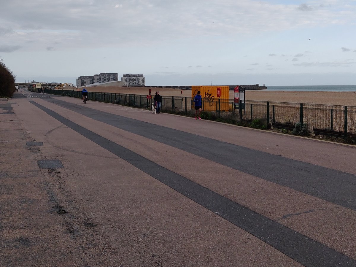 Fantastic news  @BrightonHoveCC is first UK council to restrict road access to make it safe for people walking & cycling during the  #COVID19 emergency. From Monday  #MadeiraDrive &  #DukesMound will be closed between 8am-8pm. Thanks  @BHCC_Transport!  https://new.brighton-hove.gov.uk/news/2020/madeira-drive-first-road-be-allocated-walkers-and-cyclists