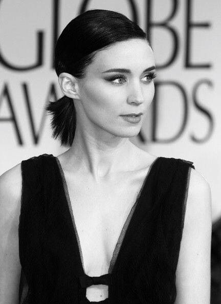 Happy Birthday to Queen Rooney Mara. 
Let s ignore the haters and Stan her instead 