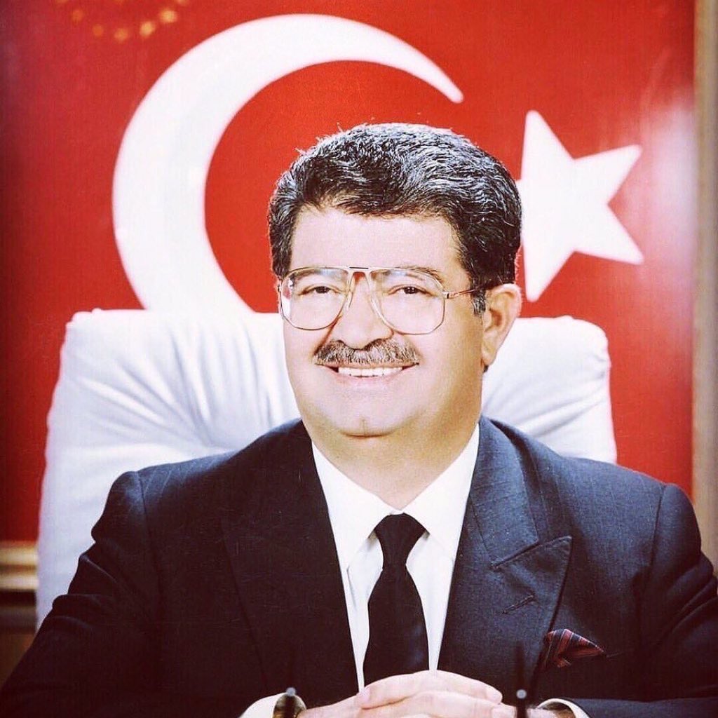 Münir Karaloğlu