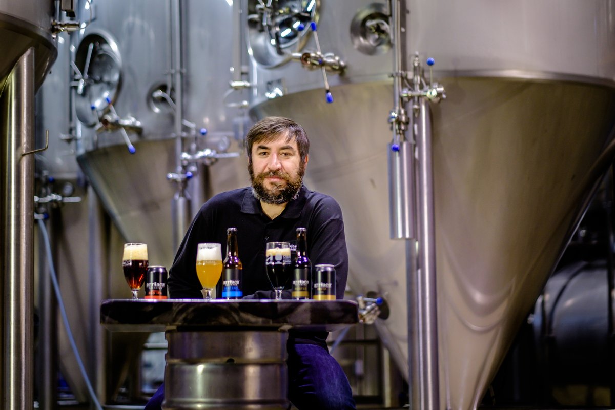 AdacGu's tweet photo. 🥇🥇🥉 Ni la situación generada por el COVID-19 les para: @CervezasArriaca obtiene otras 3 medallas en el certamen internacional #BarcelonaBeerChallenge. Léelo: https://t.co/XBdquYL6KQ

¡Enhorabuena!
✅ #Arriaca es un #proyectoLEADER a través de ADAC https://t.co/SCEmWJDPWe