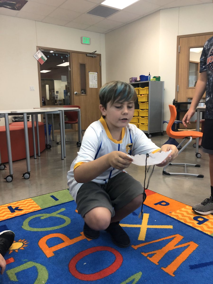 ClancyLisko's tweet photo. When the 4th graders heard that 5th got a zoom meeting to get to know one another, they scheduled one for themselves too 😂 Love these sweet friends, and can’t wait to see them at 12 for the RSE/SSE 4th grade GT lunch bunch meet up. #iamdsisd #RiSEtogether2019 #sycamoreyr3 https://t.co/Jb6JS9zJZW