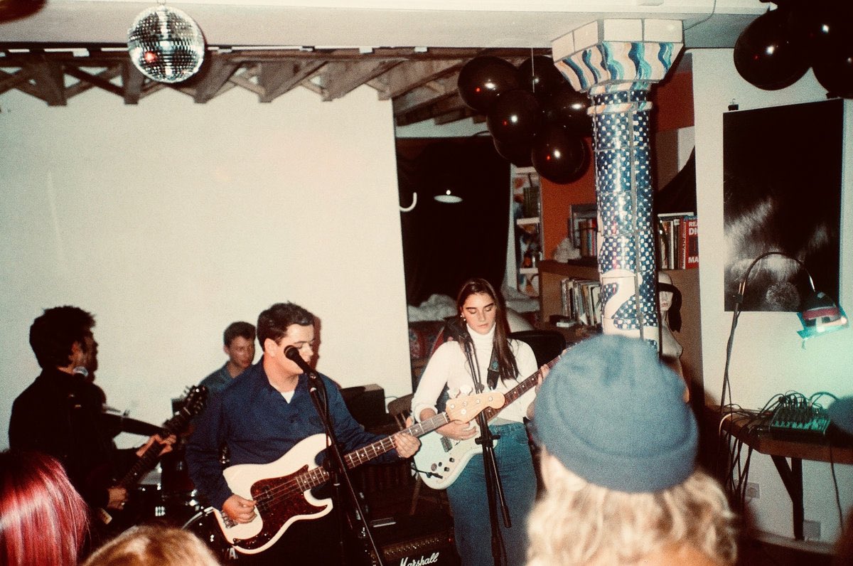 peachesmusicuk's tweet photo. Hands ππ€up whoβs excited to see #silvertwinband perform for us on 2nd June @TheHopeLiveN1 Tickets π« available online in bio #silvertwin #peaches #peachesclubnight #hopeandanchor #livemusic #unsignedartist #unsignedlive #london #londonlivemusic https://t.co/RTylYpmfEG
