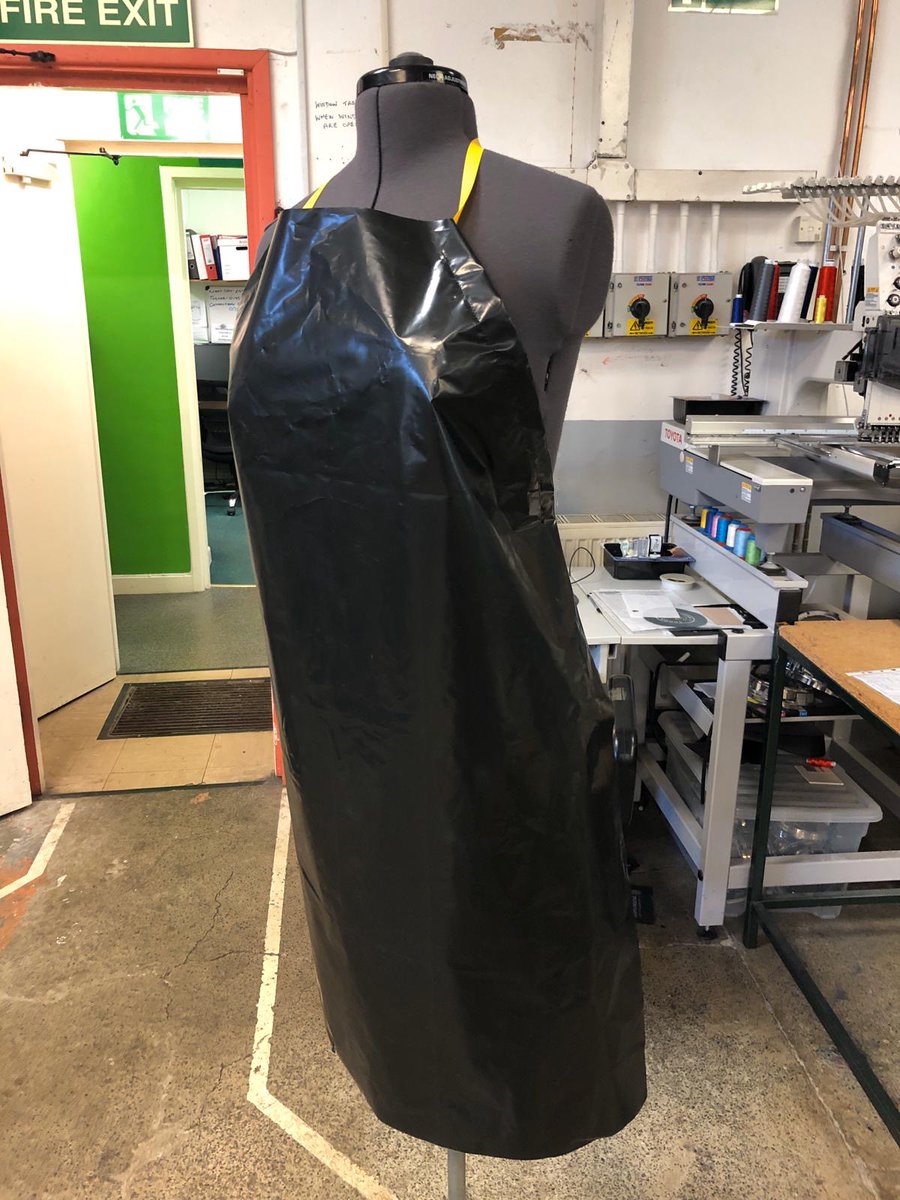 We can offer a disposable apron in a Black 400 gauge Polythene #medicalsupplies  #safety #hospitals <a href="/Tusker_UK/">Tusker Industrial Safety</a> 

emily@tuskerindustrial.com

5,000 @ £1.54 each plus vat
Carriage £65.00

10,000 @ £1.47 each plus vat
Carriage £125.00

20,000 @ 1.33 each plus vat
Carriage £250.00