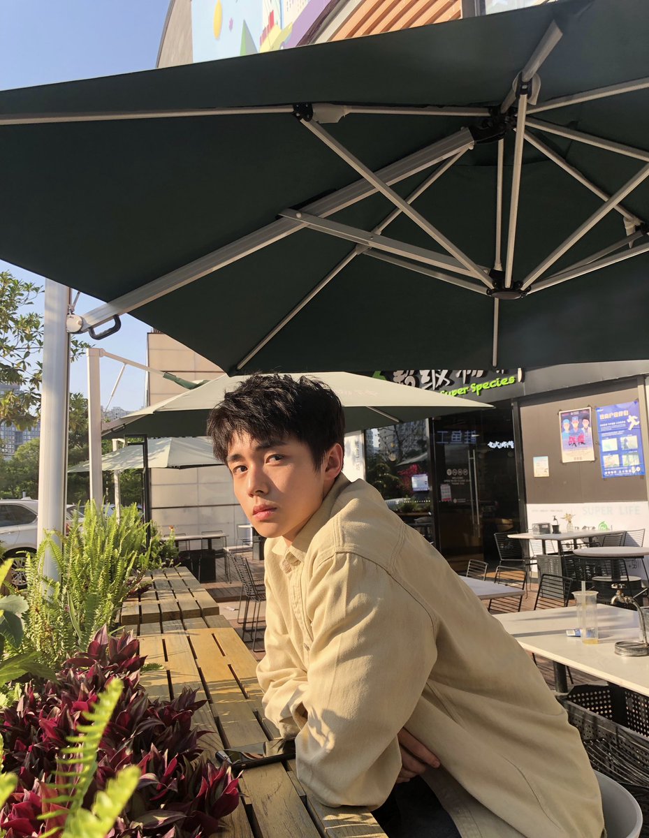 zhaizilu0325's tweet photo. 不要奢求别人理解你，但你要继续坚持原则和认真生活，快乐和健康才是最重要的。 https://t.co/DF1RWB61S5