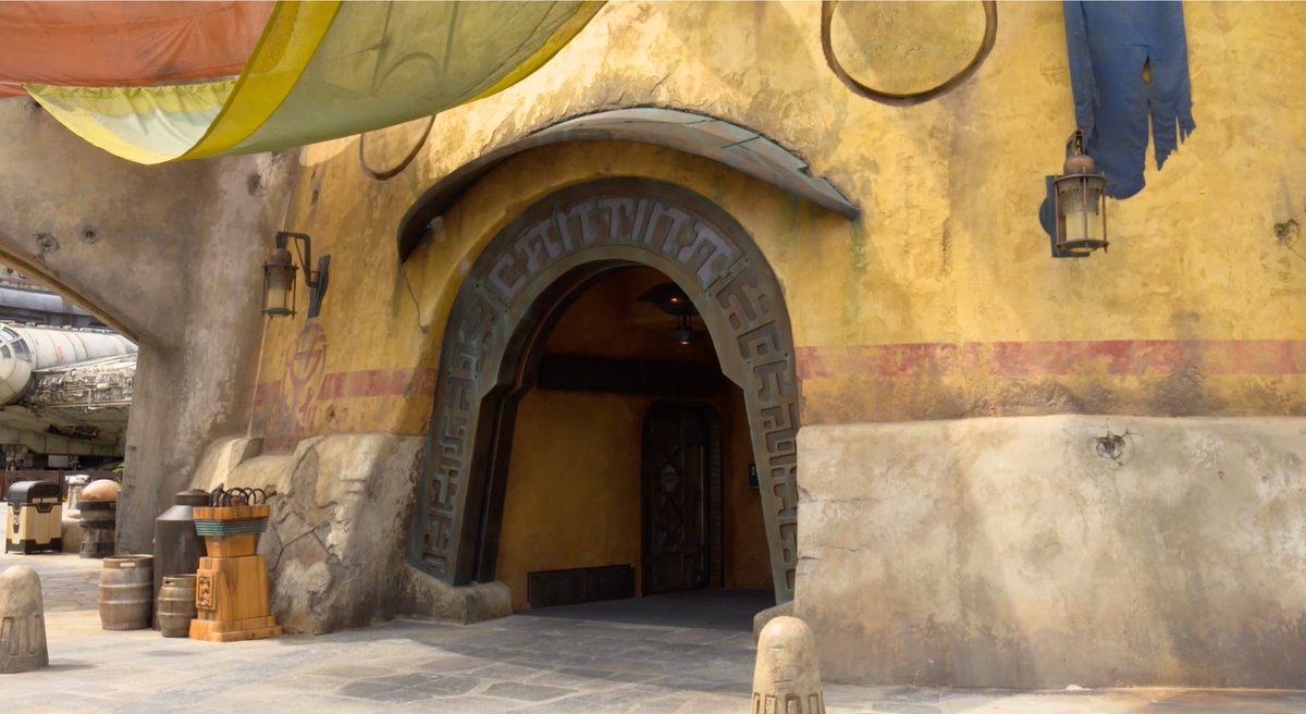 ForesterDesign's tweet photo. @missingwords Matt - at GE, we have seen the repeating “ancient text”, which has been see periodically through Star Wars, starting with McQuarrie art. Do these shapes represent letter or just design elements? I’m assuming Oga’s was turned into letters...but what about the rest? https://t.co/p8SyNahsSU
