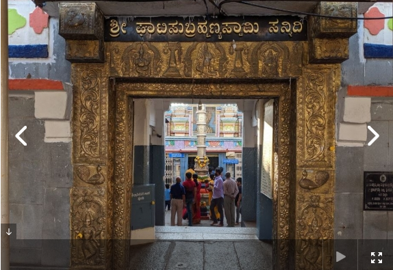 Explore amazing temples of Bangalore within 100km, to know more please visit velpu.com

velpu.com/map-results.ph…

velpu.com/search/Temple/…

#TemplesinBangalore #TemplesnearBangalore #FamousTemplesinKarnataka