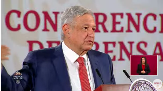 Excelsior's tweet photo. El presidente @lopezobrador_ asegura que en su gobierno ya no hay corrupción. 

#ConferenciaPresidente https://t.co/OWknxrvPm0