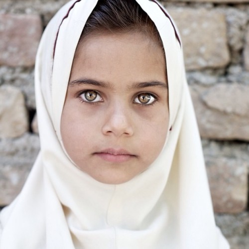 People of Herat: Portrait of a young schoolgirl.Unknown photographer.