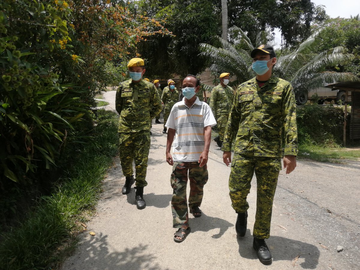 TINJAUAN PRD KE PENUGASAN PKP COVID19 ANGGOTA RELA DI PERKAMPUNGAN ORANG ASLI

Tempat : KOA Kg Langkap dan KOA Kg Senibai
<a href="/relamalaysia/">relamalaysia</a>
<a href="/RELA_N9/">RELA NEGERI SEMBILAN</a>
#WeWorkUStayAtHome
#DudukRumah
#KitaJagaKita
#SetiaBerbakti