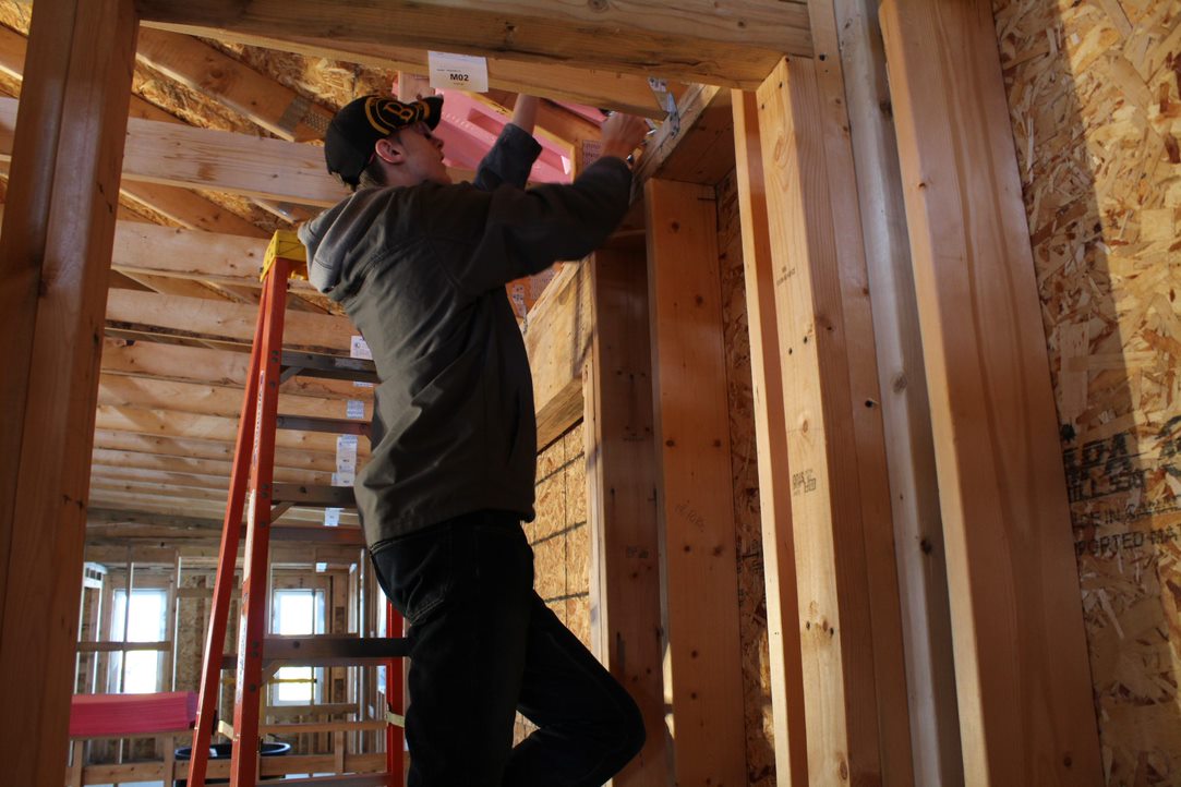 boces2cte's tweet photo. @SpencerportCSD Junior Jason Vernon working on the house his Carpentry class is building. Students begin the build their junior year and complete the house their senior year. #tagweek https://t.co/xV87ccMRzF