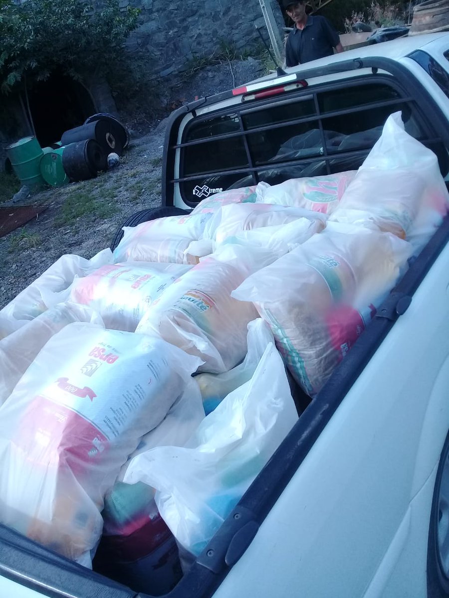CCCSA13's tweet photo. Colaborando con Nuestra Tan querida Comunidad de Aguapety. https://t.co/fzXvLiBd4T