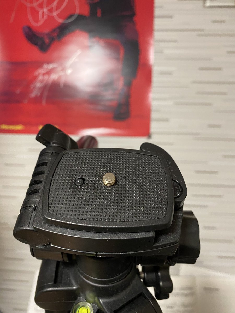 Pochi スマホ三脚 もしかしたら がたつき 振動 来ないかなぁ カメラ三脚も ネジのところにスマホ三脚のスマホ押さえる頭部分付けるだけで しっかり固定して アングルの幅広がるんだよなぁ お節介かもだけどつぶやいちゃうんだなぁ 動画楽しみだなぁ Pochi スマホ三脚 もしかしたら がたつき 振動 来ないかなぁ カメラ三脚も ネジのところにスマホ三脚のスマホ押さえる頭部分付けるだけで しっかり固定して アングルの幅広がるんだよなぁ お節介かもだけどつぶやいちゃうんだなぁ 動画楽しみだなぁ