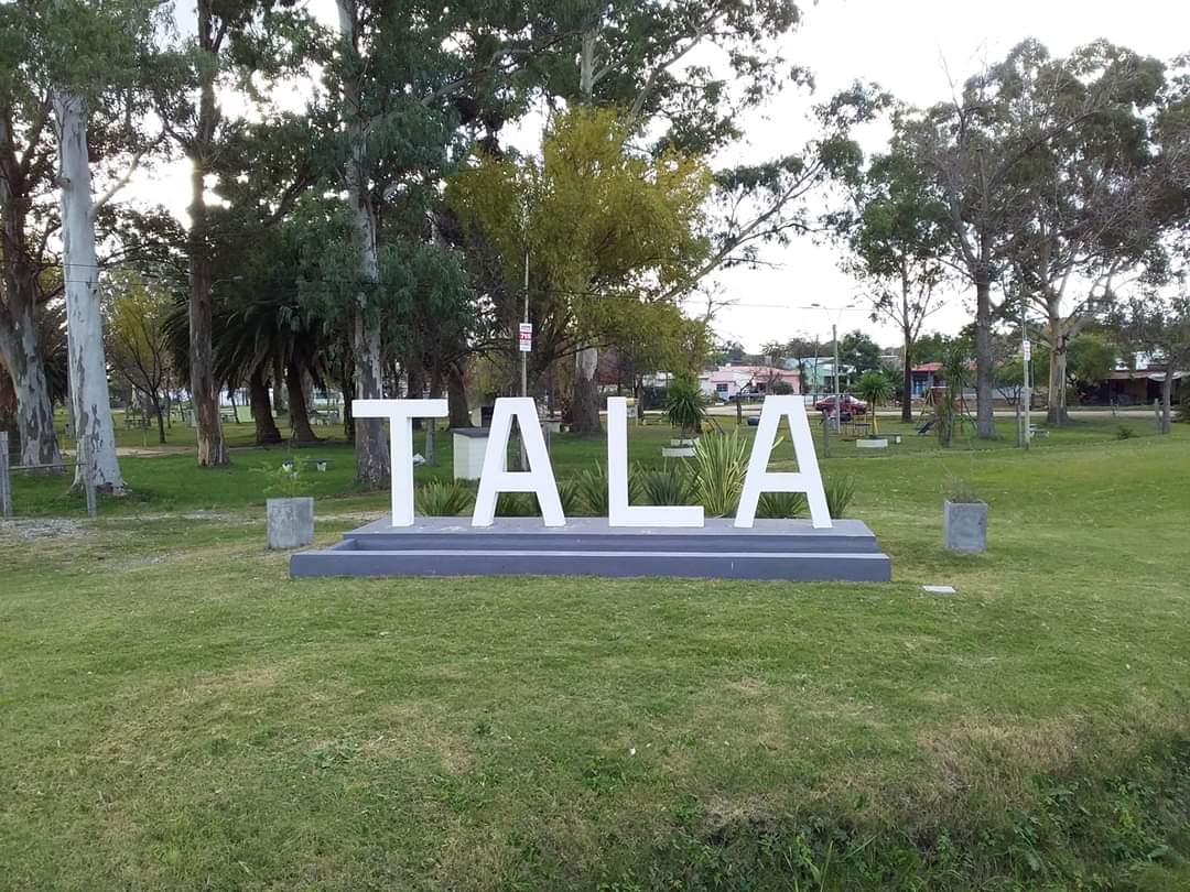 PEDERNAL1975's tweet photo. Feliz 160 aniversario a mi querida ciudad de Tala. https://t.co/UrQN8Im218