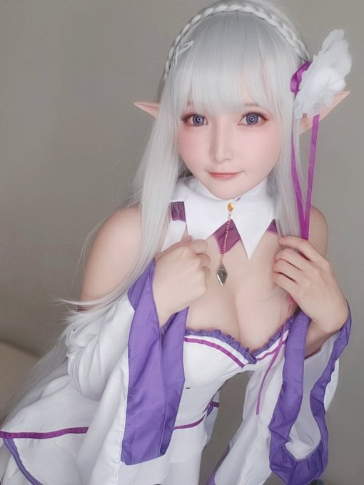 Twitterのコスプレ画像2