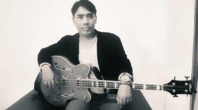 Turut berduka cita sedalam2nya, slmt jln cak Erwin Prasetya (bassist DEWA formasi pertama), damailah di surga, smg keluarga yg di tinggalkan selalu di beri kekuatan jg ketabahan oleh Tuhan YME, amin2 😢