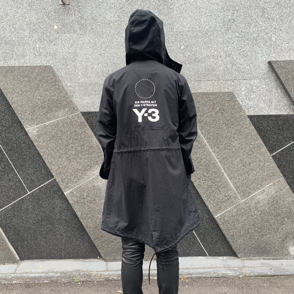 美品　Y-3 ワイスリー　ヨウジヤマモト  YOHJI  カッコいい羽織りもの