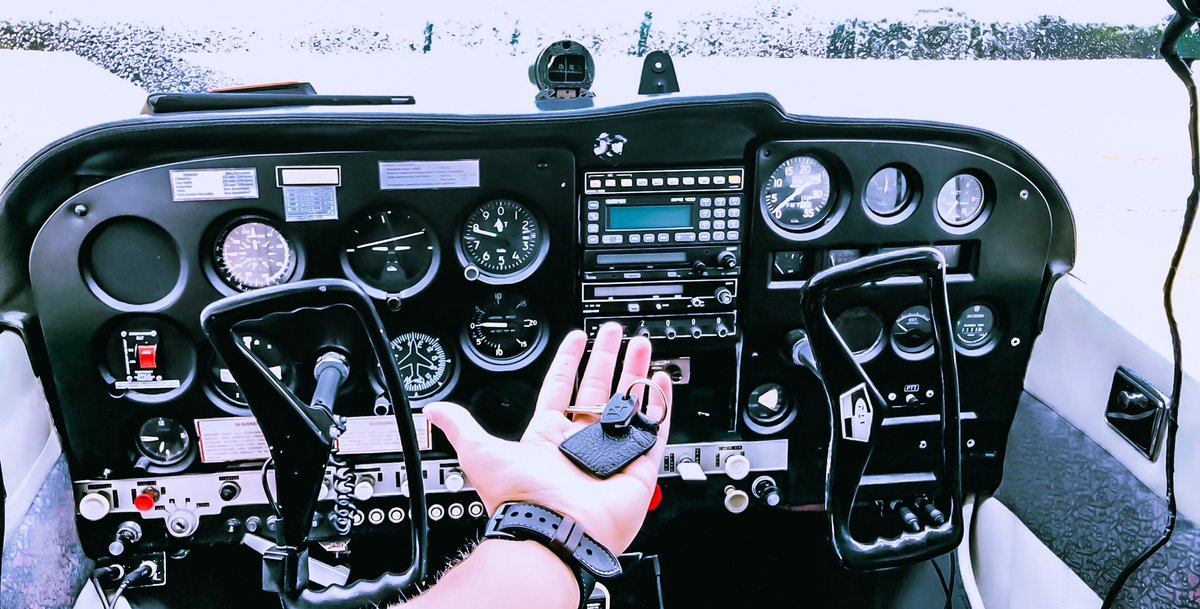 ibraheemkajee's tweet photo. Re-open General Aviation in South Africa!
https://t.co/giq3uYwDAu If you sign , I’ll take you for a flip whenever I can ! 🦅 #aviation #SAFlyer #wings #redbull #pilot #SAPilot #gopro #durban #SouthAfricaLockdown #SouthAfrica #SA https://t.co/BHVMOcTQ7R
