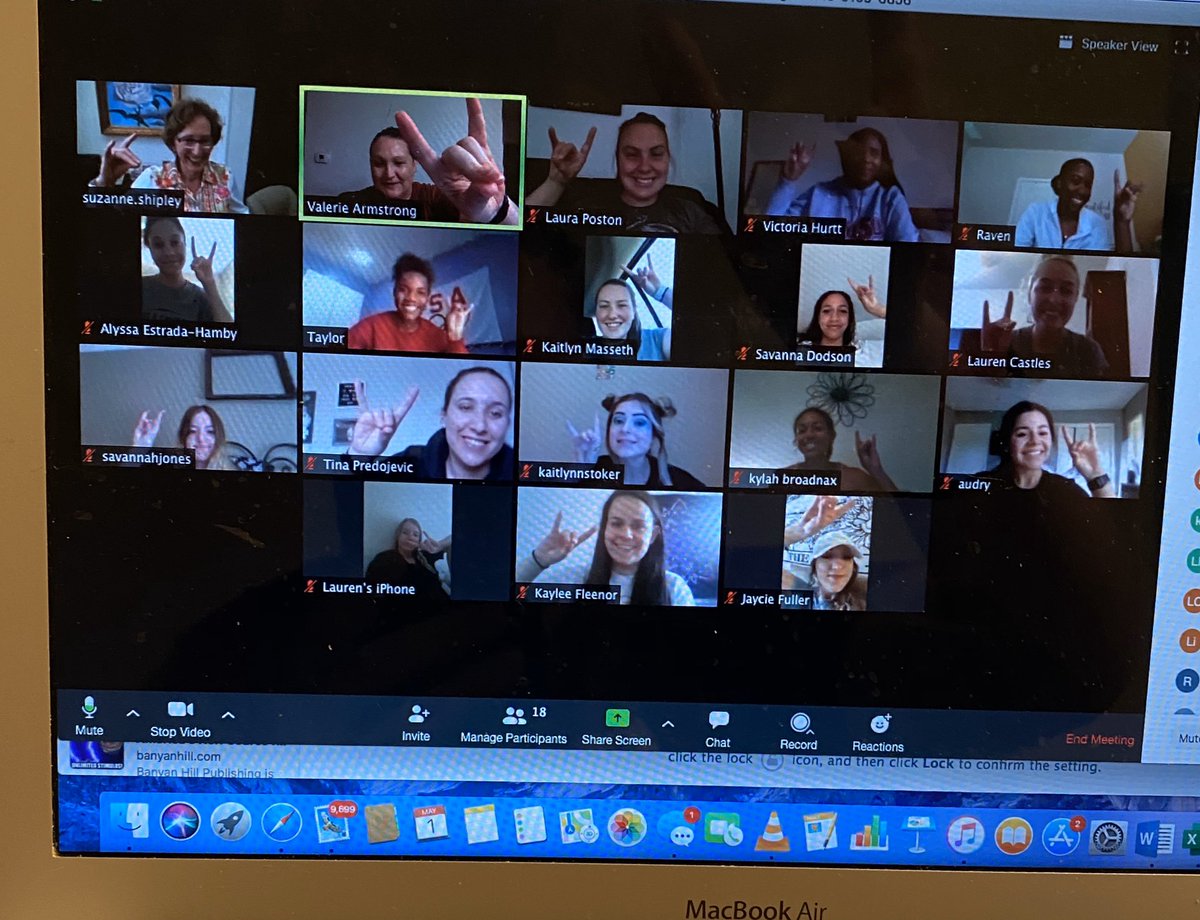 armstrong_vb's tweet photo. Thanks to our @MSUTexas President @shipleysuzanne1 for coming on our @msutexasvb team call today! #StangGang #2020perfectvision https://t.co/GK9U2iOA2d