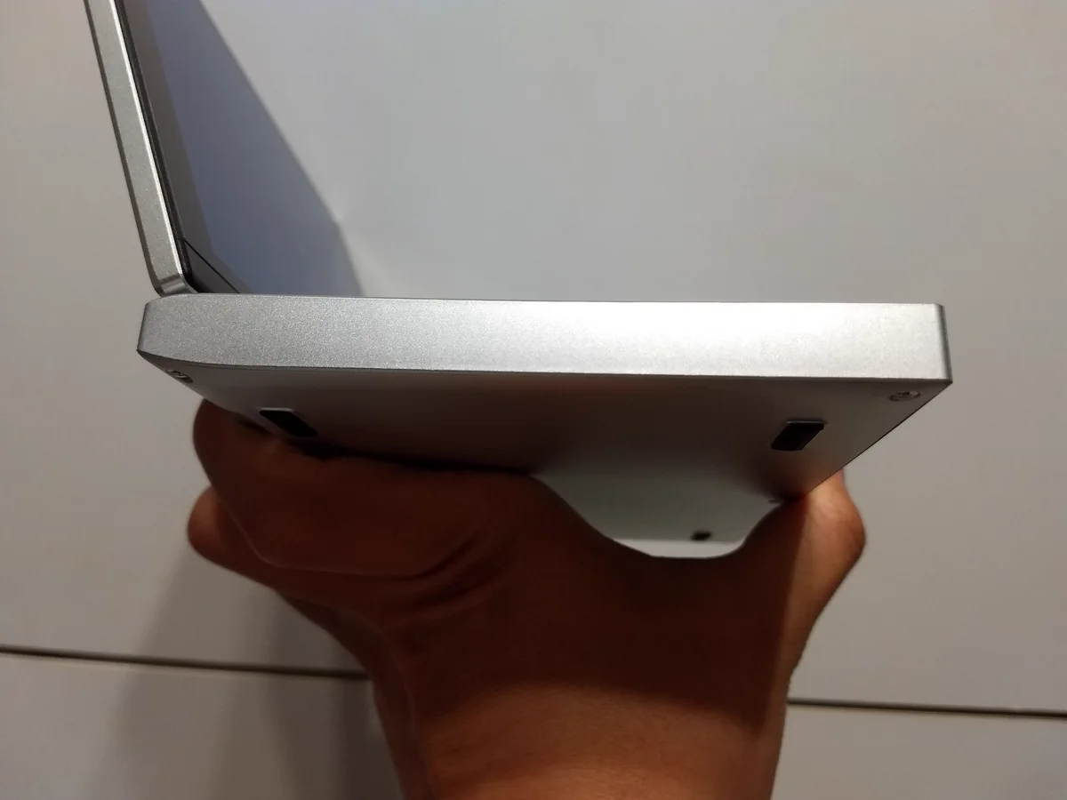 話題になっている2万円のドンキPCが色々とヤバいらしいｗｗｗ