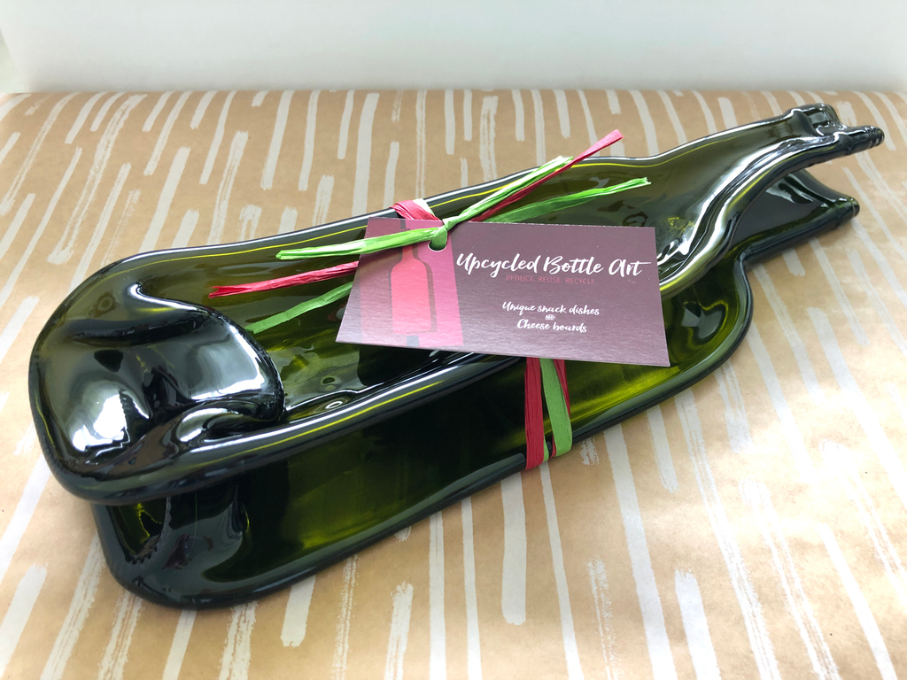 Next Sunday is Mother's Day. In case you are still looking for a gift for mum, @Sendle has been reliably picking up and delivering packages over the last weeks.  upcycledbottleart.com
#giftformum #sydneydelivery, #mothersday